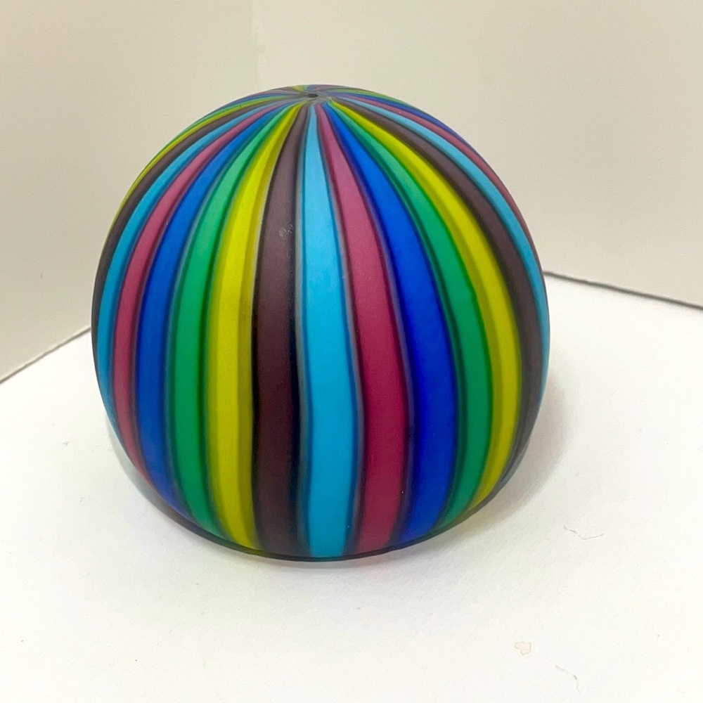 Rare Unique Vintage Murano Satin finish Fratelli Toso Paperweight!